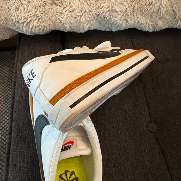 Nike Women's White and Black Sneakers with Tan Accents - Picture 2 of 4